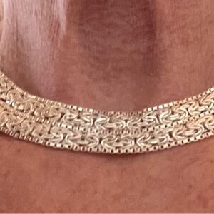 Elegant Silver Chain Necklace